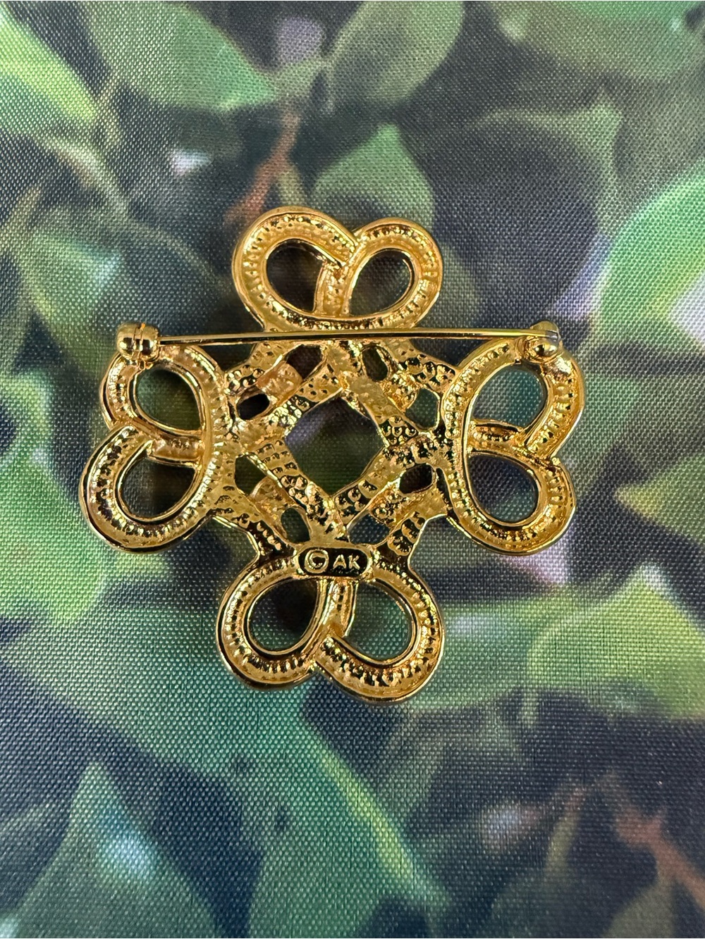 Vintage 1980’s Anne Klein Gold Celtic Knot Brooch - Picture 2 of 4